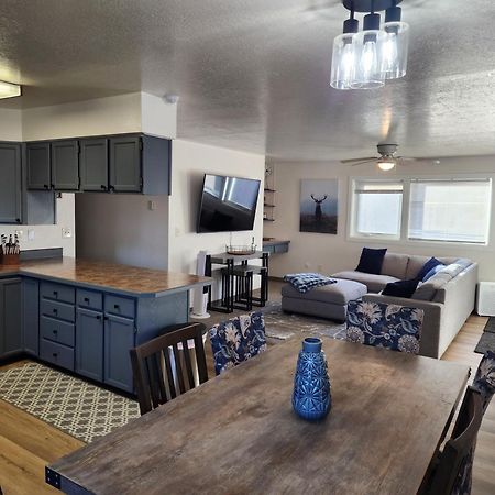 Newly Furnished Relaxing Stay Fairbanks Extérieur photo